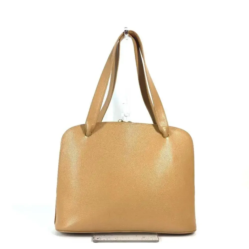 CHANEL Vintage Cream Caviar Leather Logo Shoulder Bag